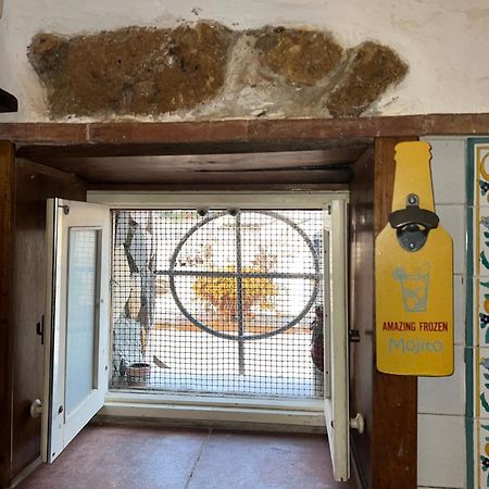 L'Homme Tranquille Apartment Salerno Bagian luar foto