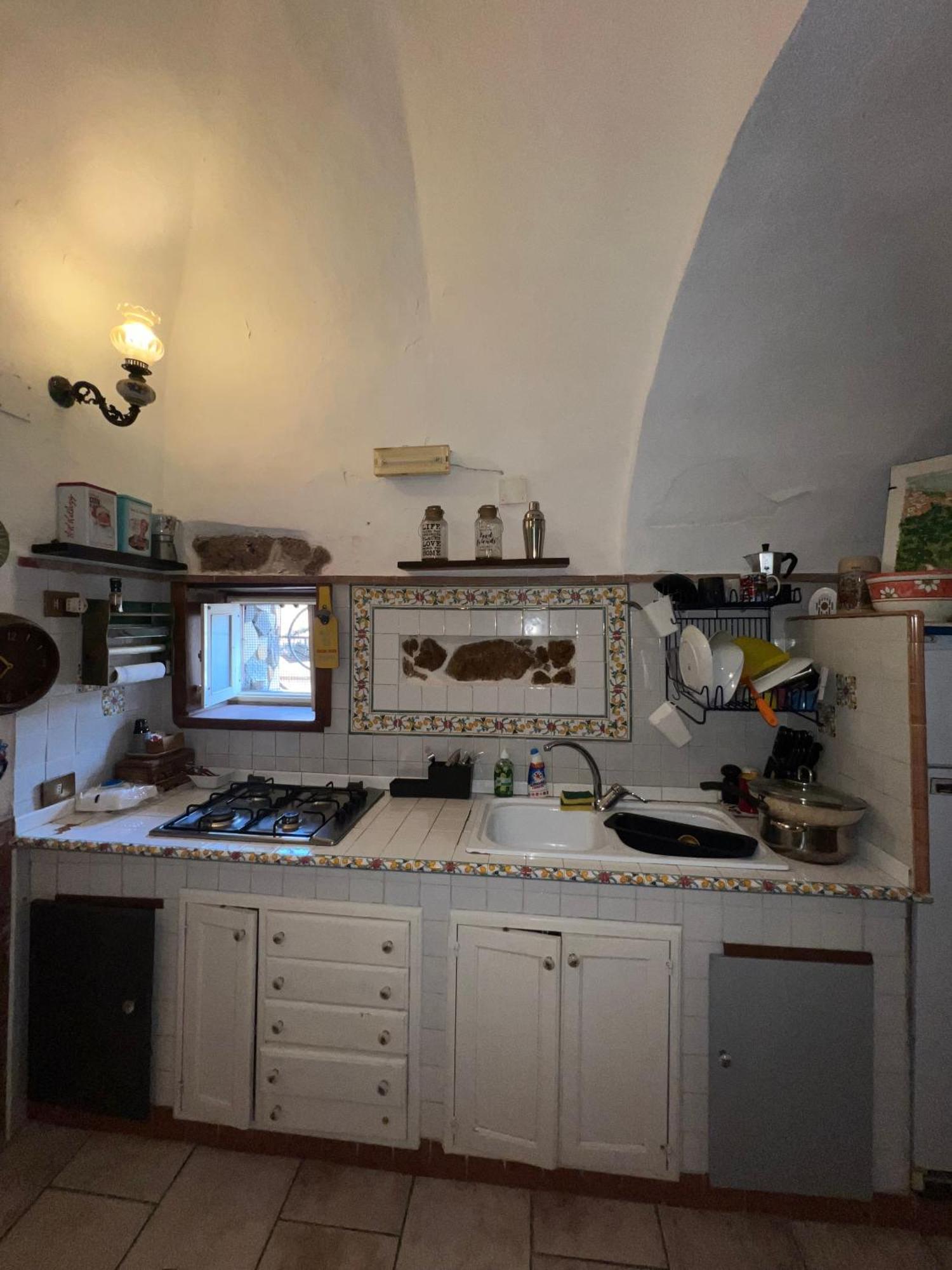 L'Homme Tranquille Apartment Salerno Bagian luar foto